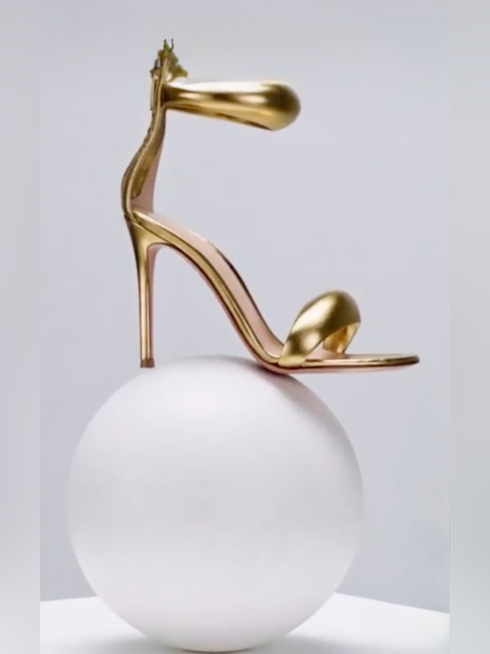Gianvito Rossi Bijoux Sandals